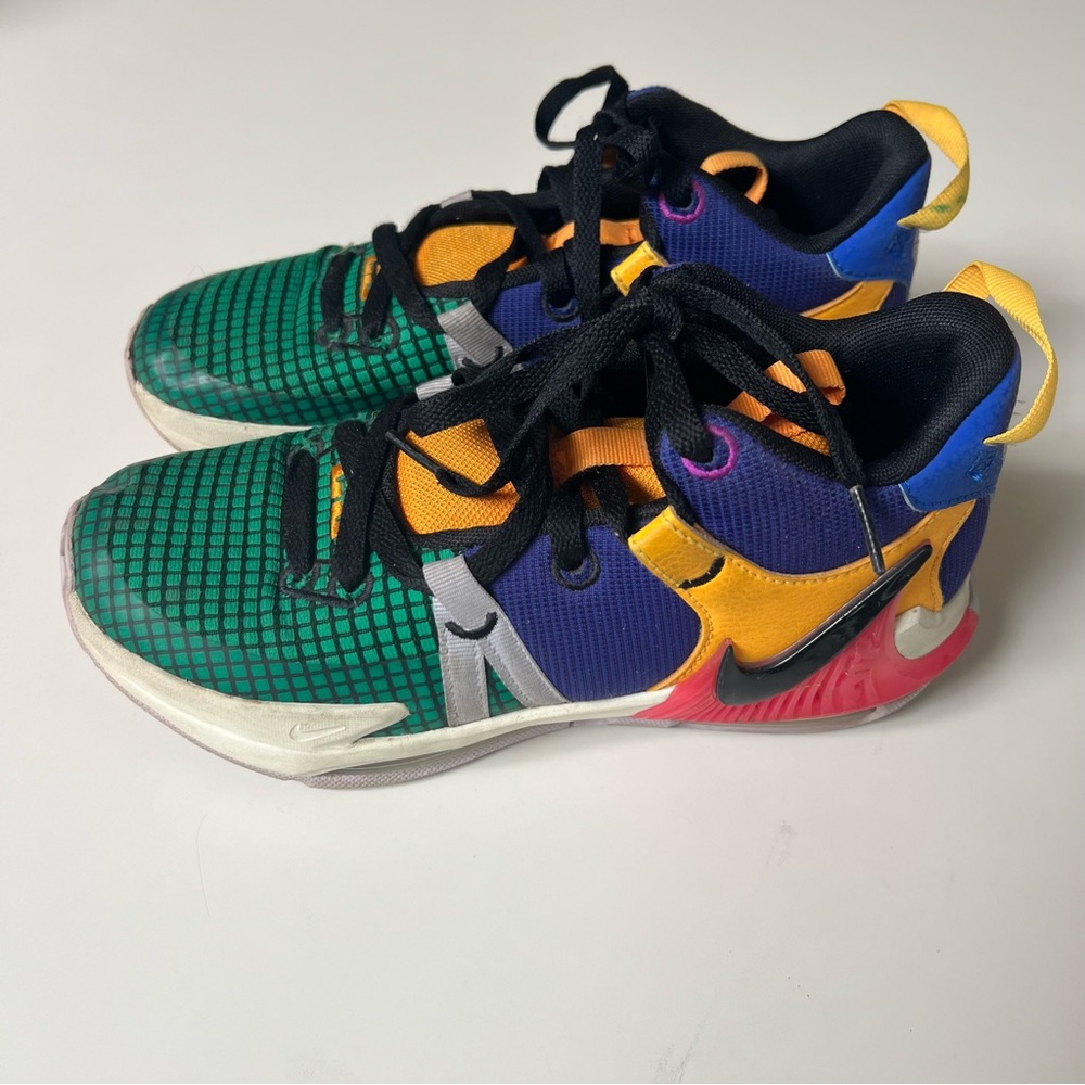 Nike LeBron Witness 7 Multicolor Kids Sneakers - Green, Blue, Yellow